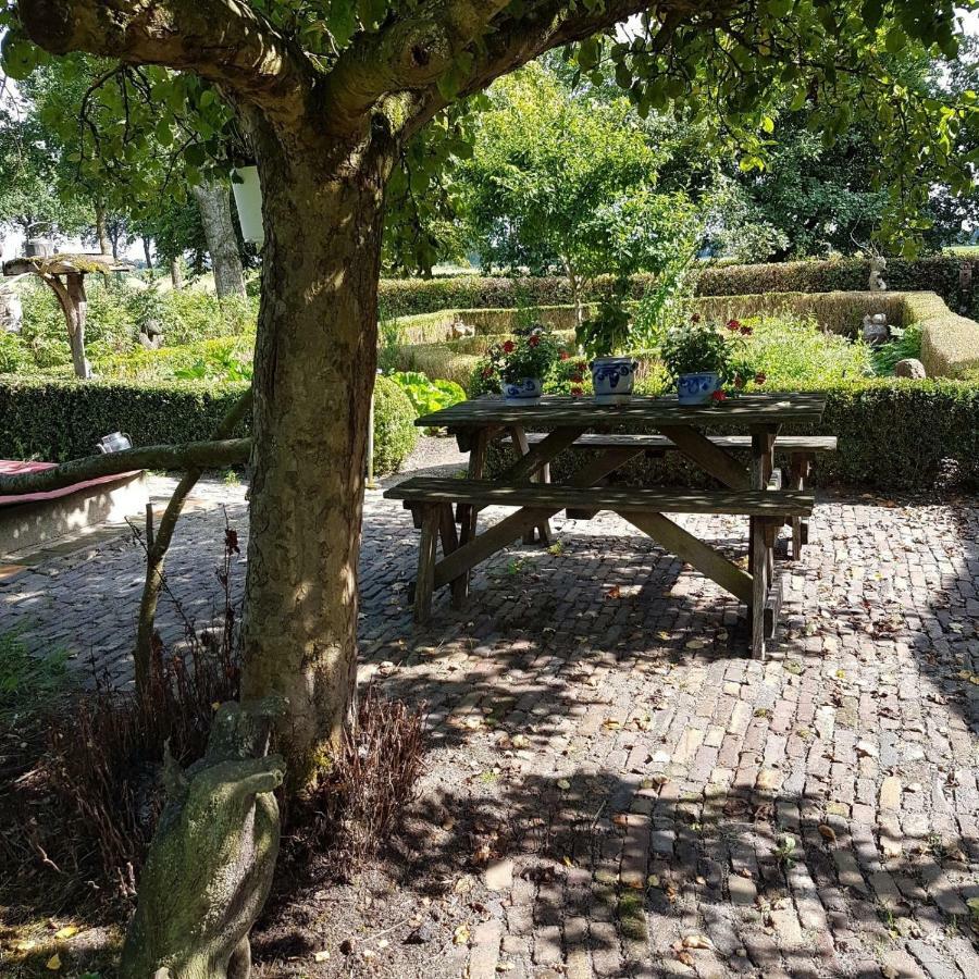 Boerderij Met Atelier Pensionat Dalfsen Exteriör bild