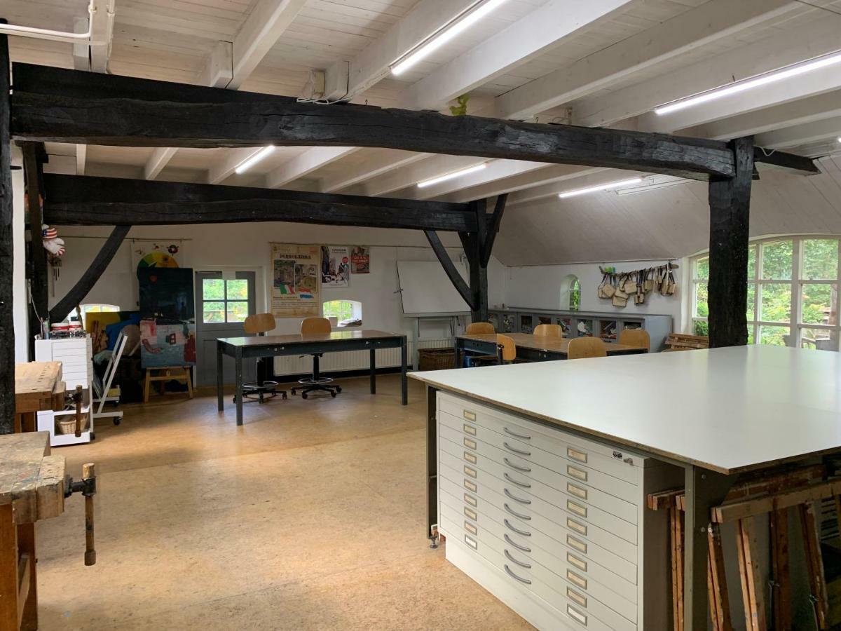 Boerderij Met Atelier Pensionat Dalfsen Exteriör bild